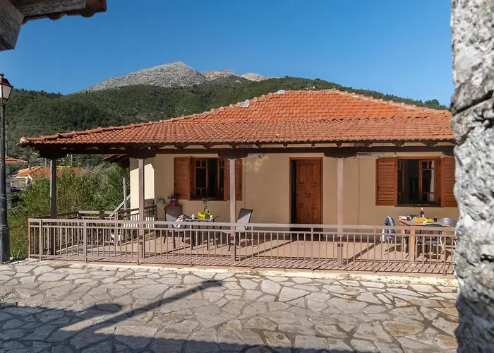 Krinos 1 Appartement Charadhiatika